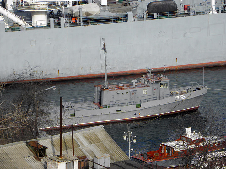 Рейдовый катер "РК-1529" Черноморского Флота