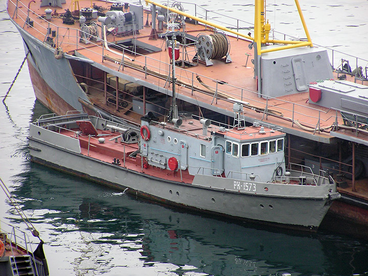 Рейдовый катер РК-1573 Черноморского флота