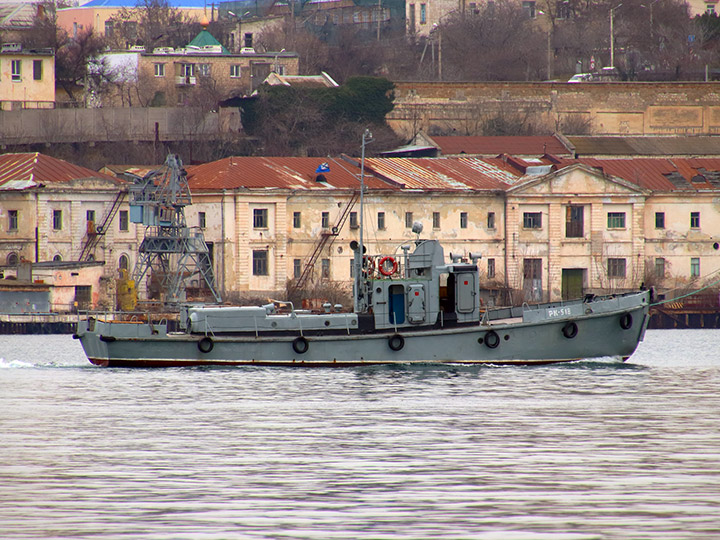 Рейдовый катер "РК-518" в Севастополе