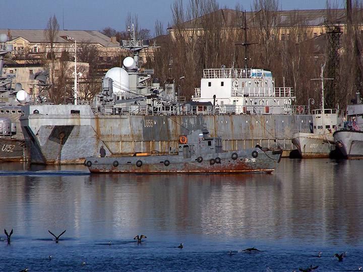 Рейдовый катер РК-708 Черноморского флота России