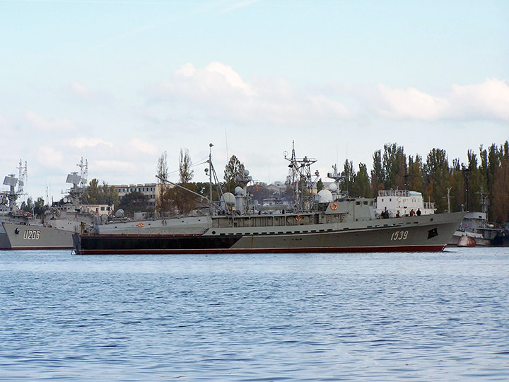Катер-торпедолов "ТЛ-1539" в Стрелецкой бухте Севастополя