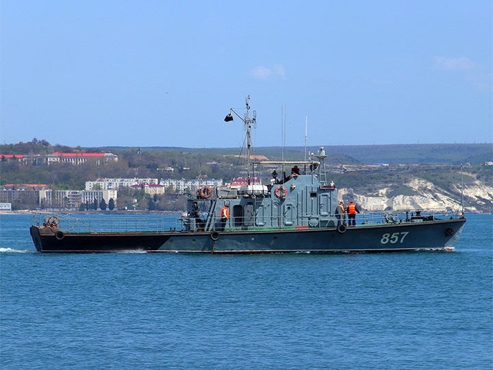 Катер-торпедолов ТЛ-857 ЧФ РФ в Севастополе