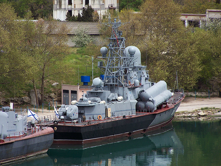Малый ракетный корабль "Мираж" Черноморского Флота