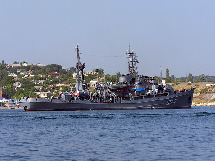 Спасательное судно "ЭПРОН" Черноморского Флота