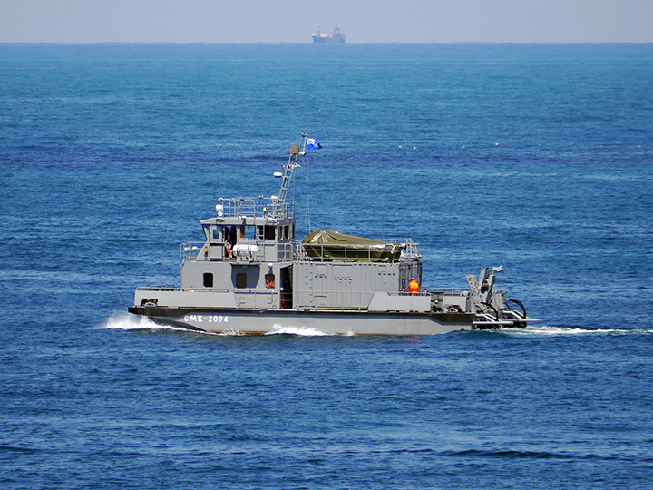 Катер "СМК-2094" Черноморского флота на ходу