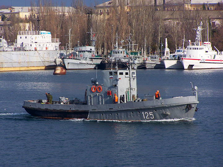 Водолазное морское судно "ВМ-125" Черноморского Флота