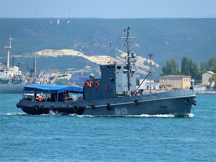 Водолазное морское судно ВМ-125 Черноморского флота