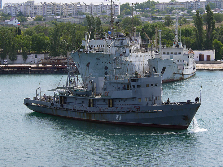 Водолазное морское судно "ВМ-911" ЧФ РФ