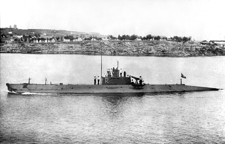 Подводная лодка "Шахтер" (экс-"АГ-23") Черноморского флота