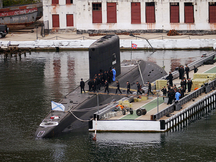 Экипаж подводной лодки Б-261 "Новороссийск"