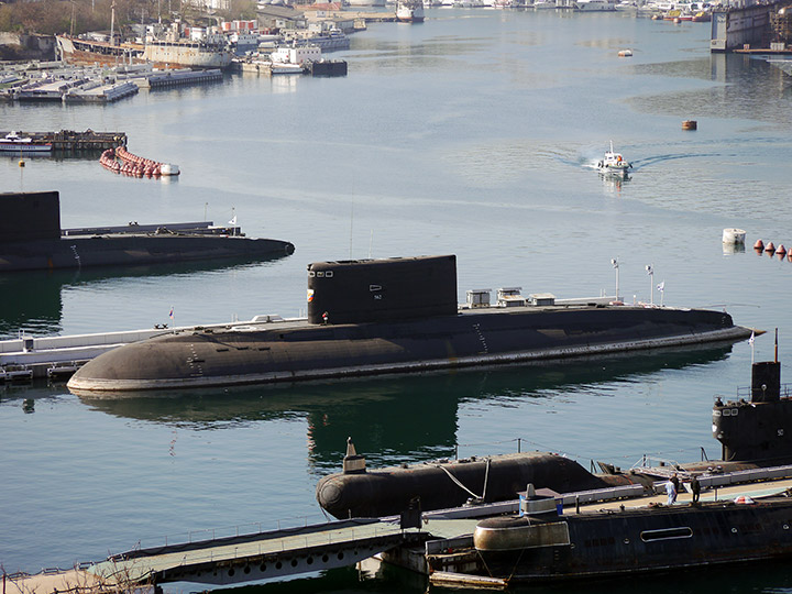 Подводная лодка "Краснодар" ЧФ РФ