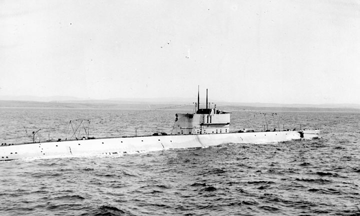 Подводная лодка "Д-4" - вид с кормы