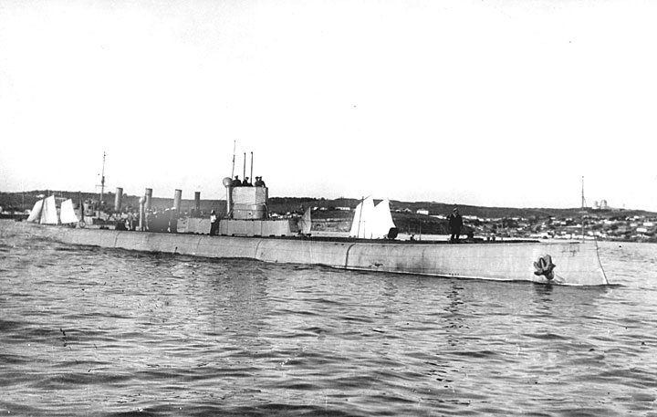 Подводный минный заградитель "Краб" Черноморского флота в Севастополе